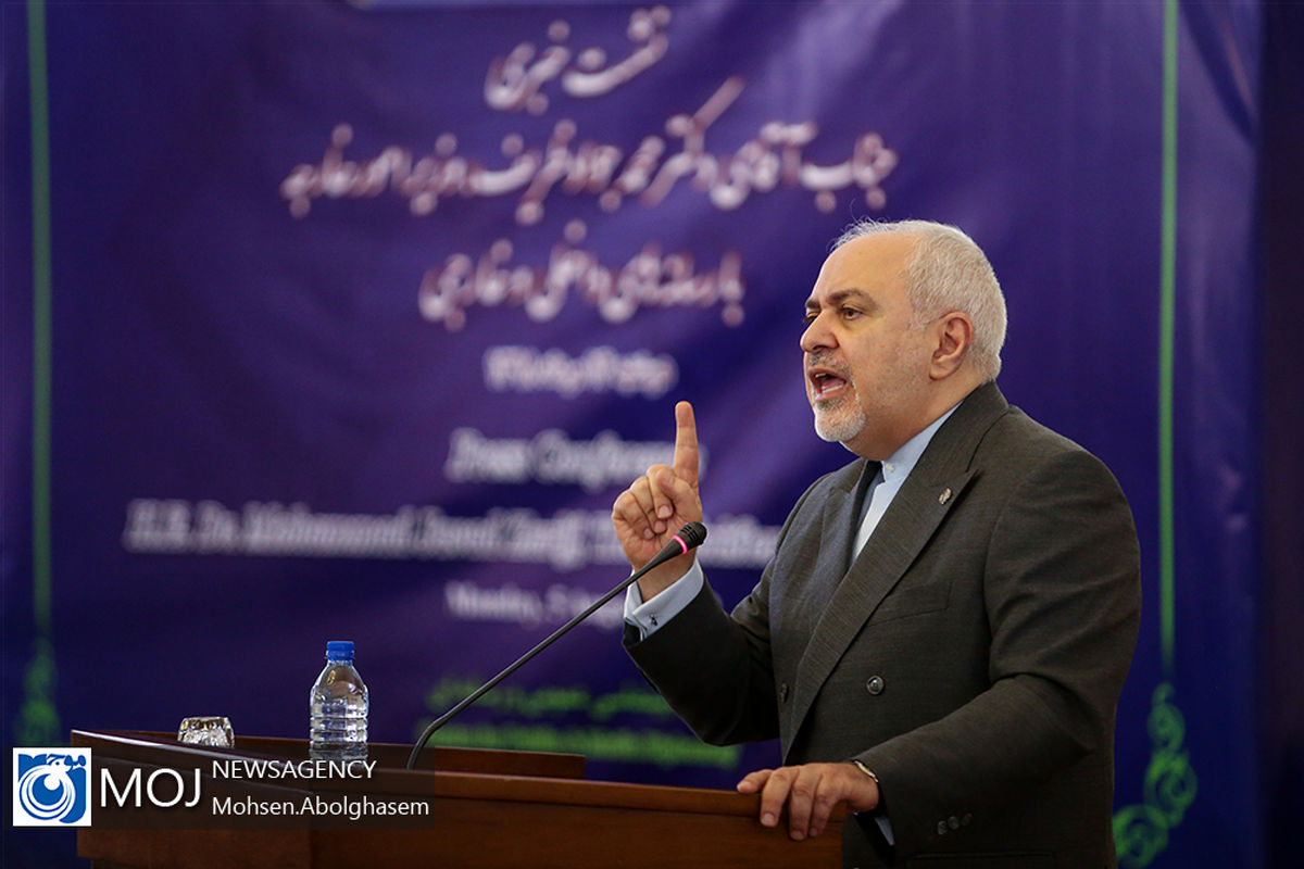 نشست خبری وزیر امور خارجه در روز خبرنگار