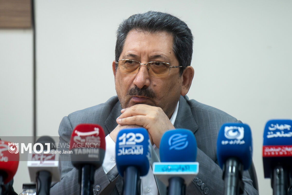 نشست وزیر صنعت در اتاق بازرگانی