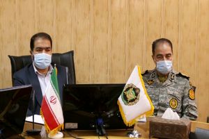 رژه یگان‌های ارتش نمایش اقتدار، دشمن هراسی و ولایتمداری است