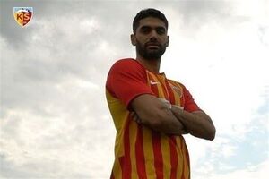 قرارداد علی کریمی و کایسری اسپور فسخ شد