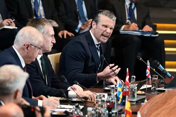 اعتراض آمریکا به ناتو بر سر جنگ با ایران