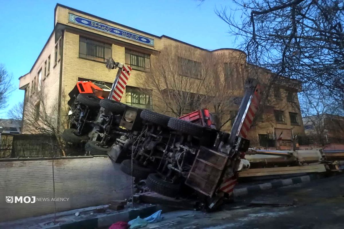 واژگونی جرثقیل