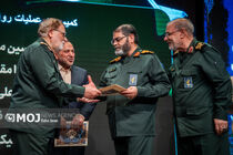 مراسم تجلیل از راویان خط مقدم رسانه
