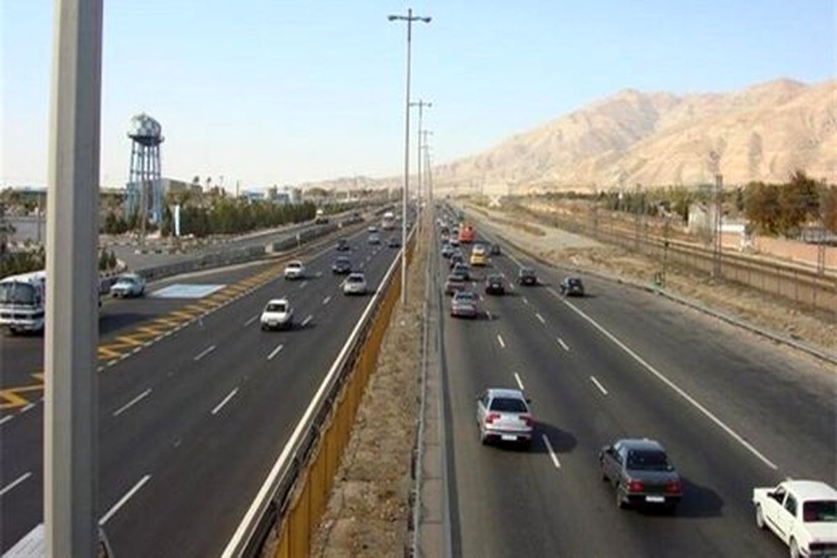 مسدود شدن راه های ورودی و خروجی شهر تهران