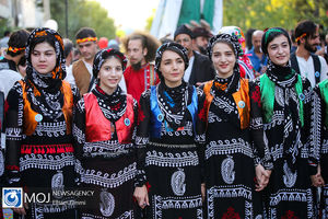 جشنواره بین‌المللی تئاتر کودک و نوجوان در همدان نیازمند تقویت است