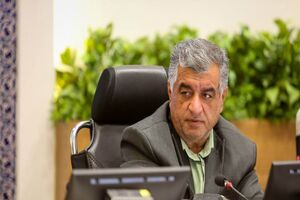 راه اندازی خط قطار اصفهان به جنوب کشور لازم است
