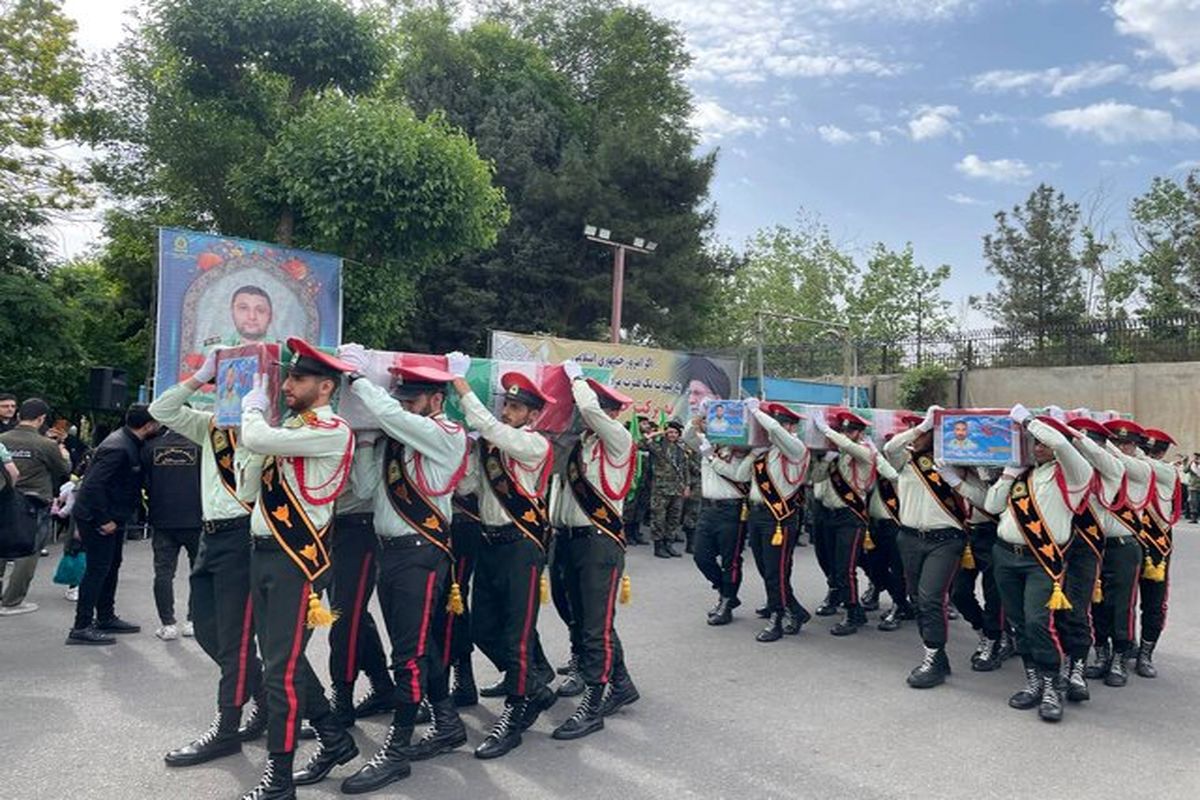 تشییع پیکر شهدای نارمک