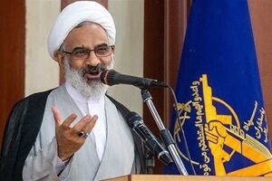به امر رهبری از قوای سه‌گانه حمایت می‌کنیم