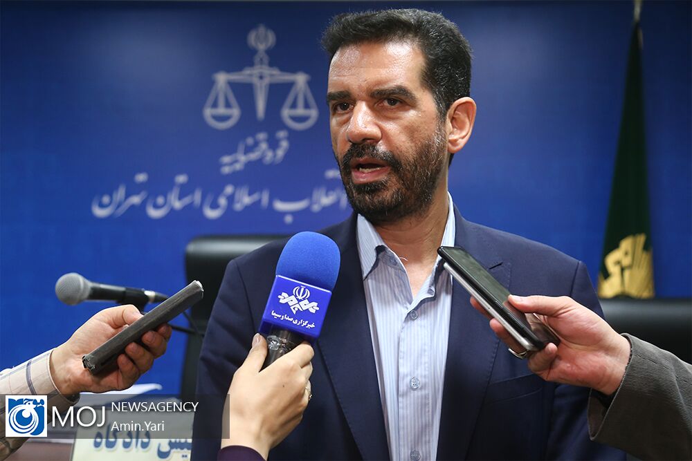 شبنم نعمت زاده با خواست خودش با چادر در دادگاه حاضر شد