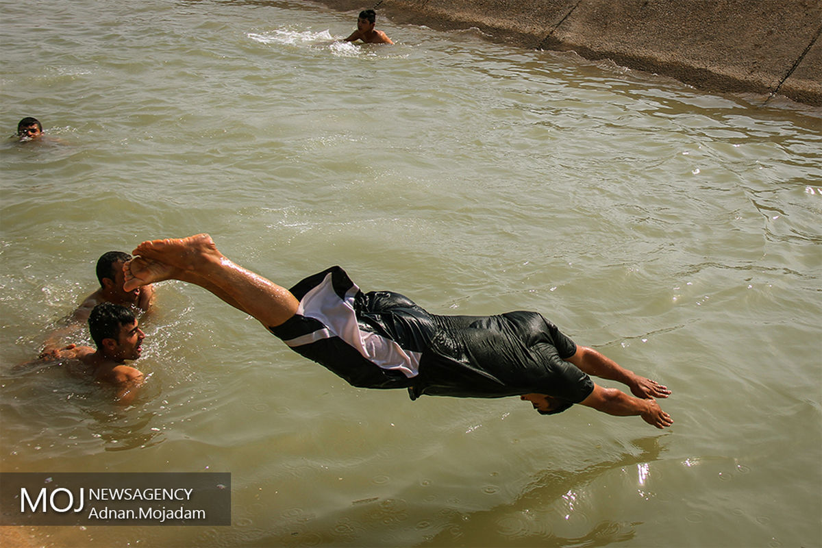 فرار از گرمای خوزستان