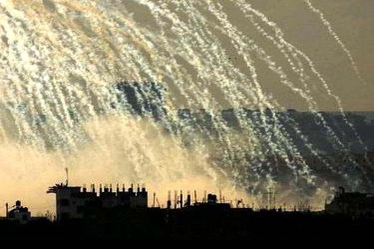 بمباران هوایی