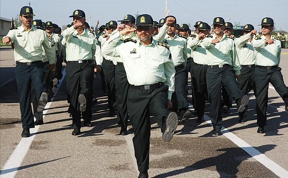 امینت ما مرهون تلاشهای پرسنل زحمتکش نیروی انتظامی است