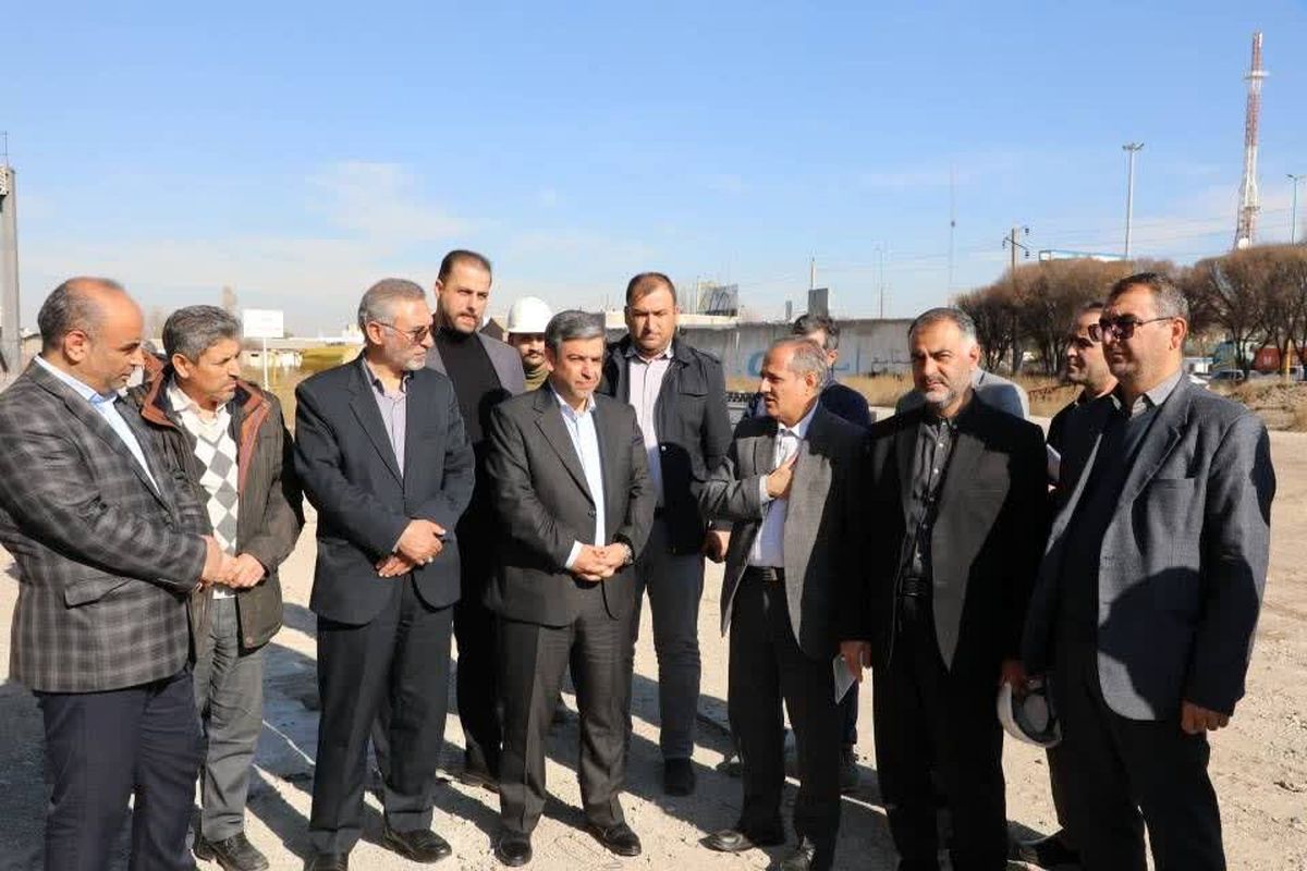 بازدید استاندار اردبیل از بیمارستان در حال ساخت نجف زاده