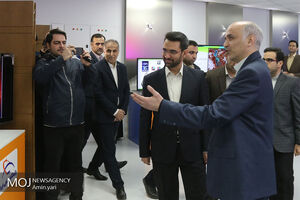 جوانان در سایه تحریم توانستند ظرفیت فضایی کشور را رشد دهند