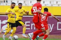 نساجی و فجر با ۴ گل و یک اخراجی به مساوی رضایت دادند
