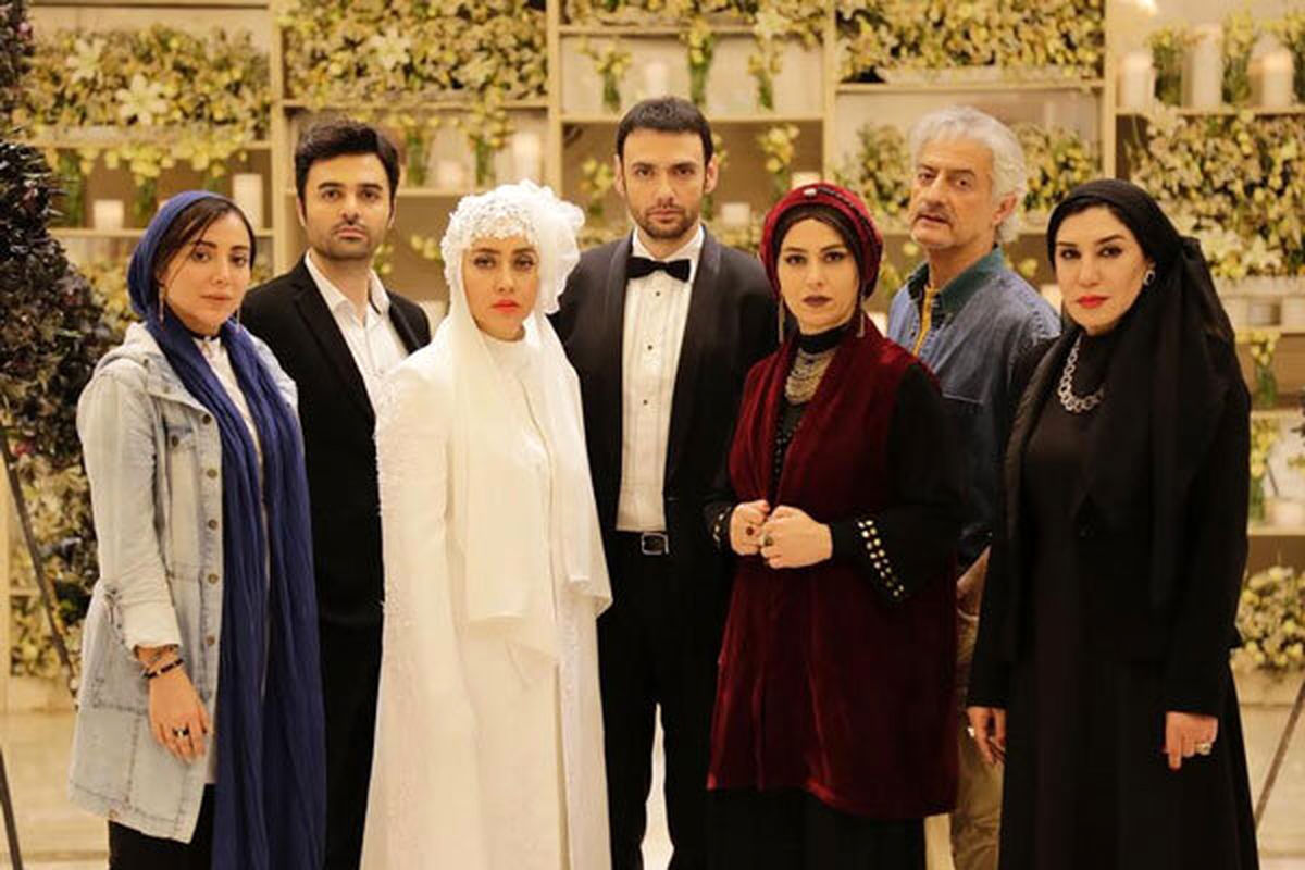 فیلم سینمایی بی وزنی