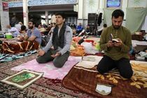 ۱۳۰ نوجوان در مسجد حضرت ابوالفضل اردل معتکف شدند