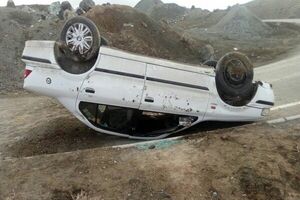 7 مصدوم در اثر واژگونی سمند در محور نایین - انارک