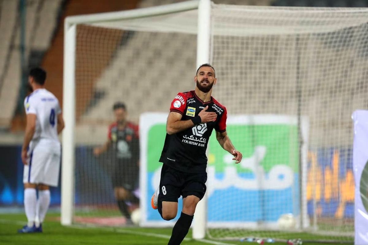 بازی پرسپولیس و پیکان