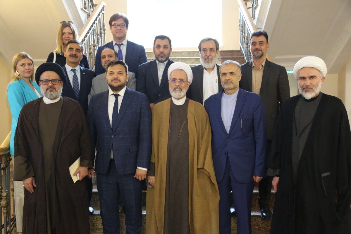 آیت الله اعرافی در روسیه