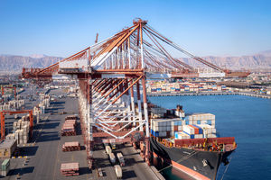 بازرسی از یک‌هزار و 453 فروند شناور ایرانی و خارجی در بنادر هرمزگان