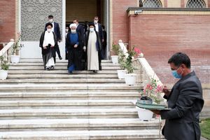 دفتر کار ریاست جمهوری به آیت الله رئیسی تحویل داده شد