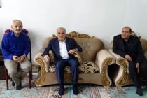 عیادت استاندار و مدیر کل بنیاد شهید مازندران از دو ایثارگر ساروی