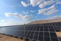 نیروگاه خورشیدی بر فراز استخر آب در هرمزگان به بهره‌برداری رسید