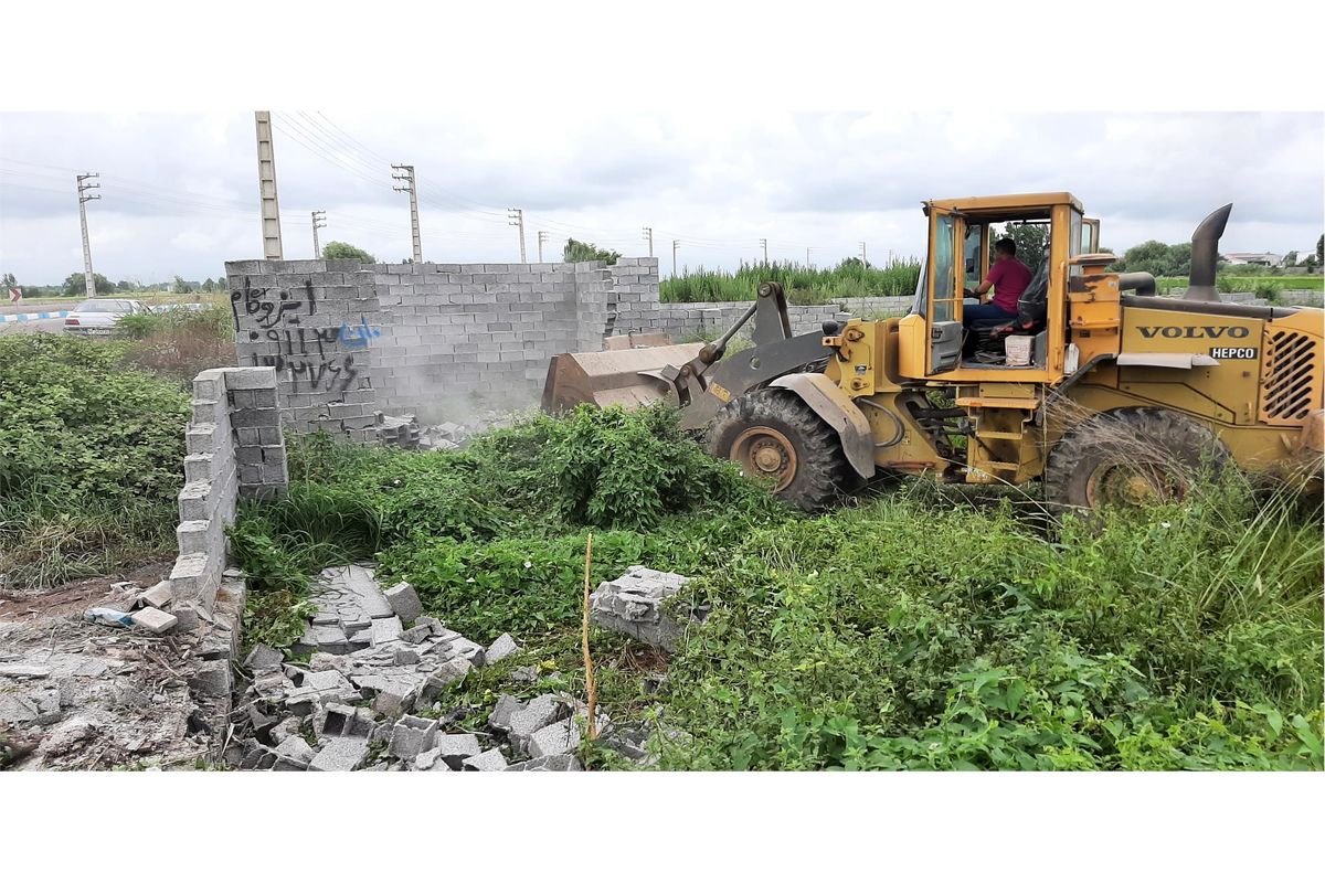 قلع و قمع در محمودآباد