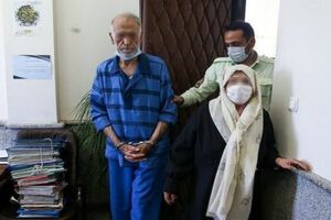 آزادی مادر بابک خرمدین از زندان صحت ندارد