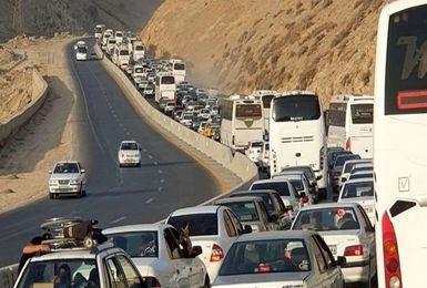 مهران صدرنشین تردد زائران اربعین شد