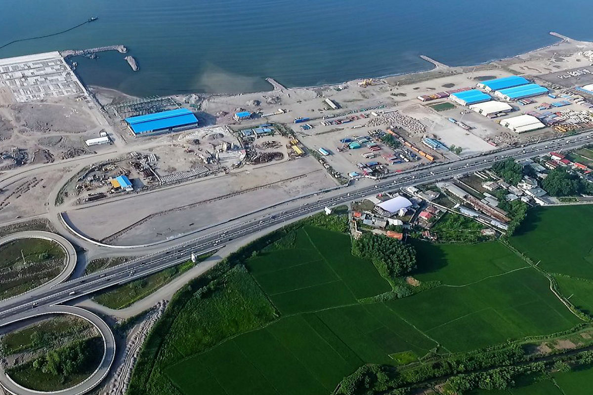 مدیر توسعه و تجارت سازمان منطقه آزاد انزلی