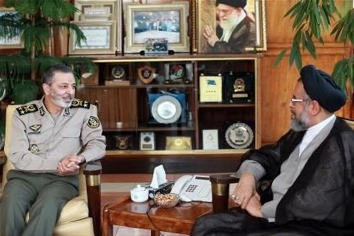 وزیر اطلاعات