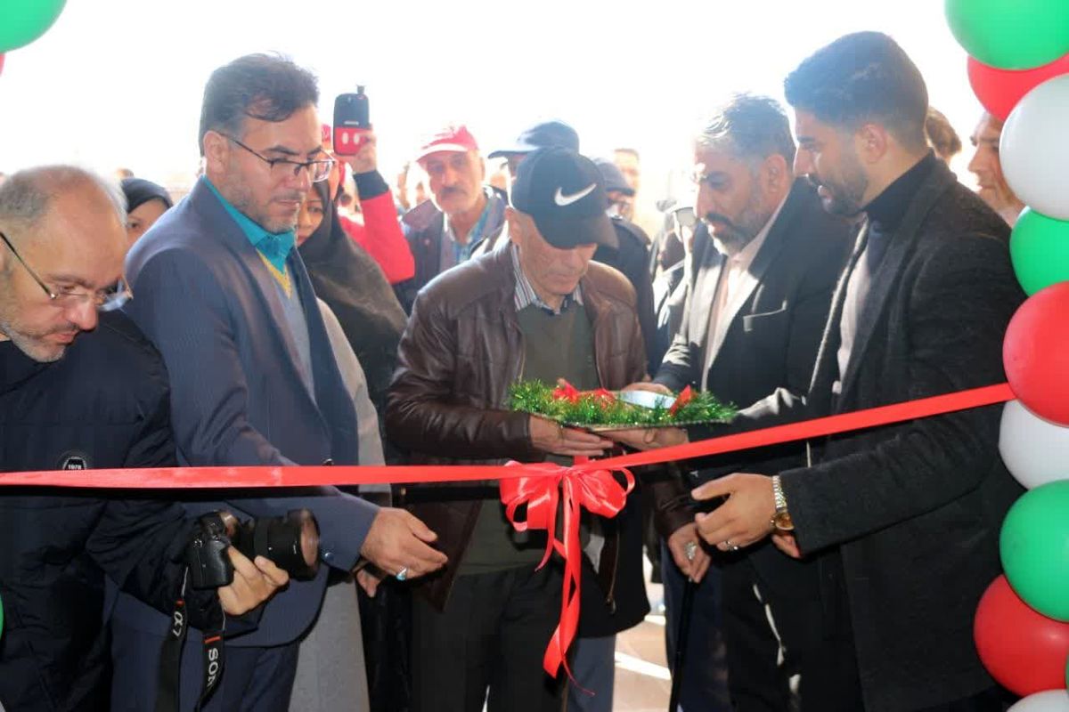 افتتاح مدرسه