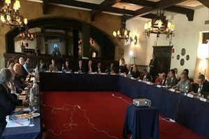 تقدیر از میزبانی ایران در نشست هیات رئیسه فدراسیون جهانی شطرنج