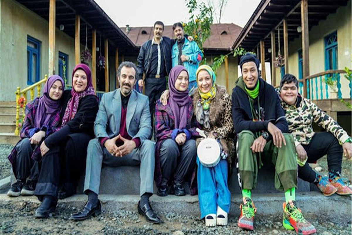 بازگران پایتخت-خانواده معمولی-خانواده فریبا