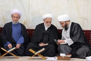 برکت قرآن کریم راهگشای بسیاری از مسائل است
