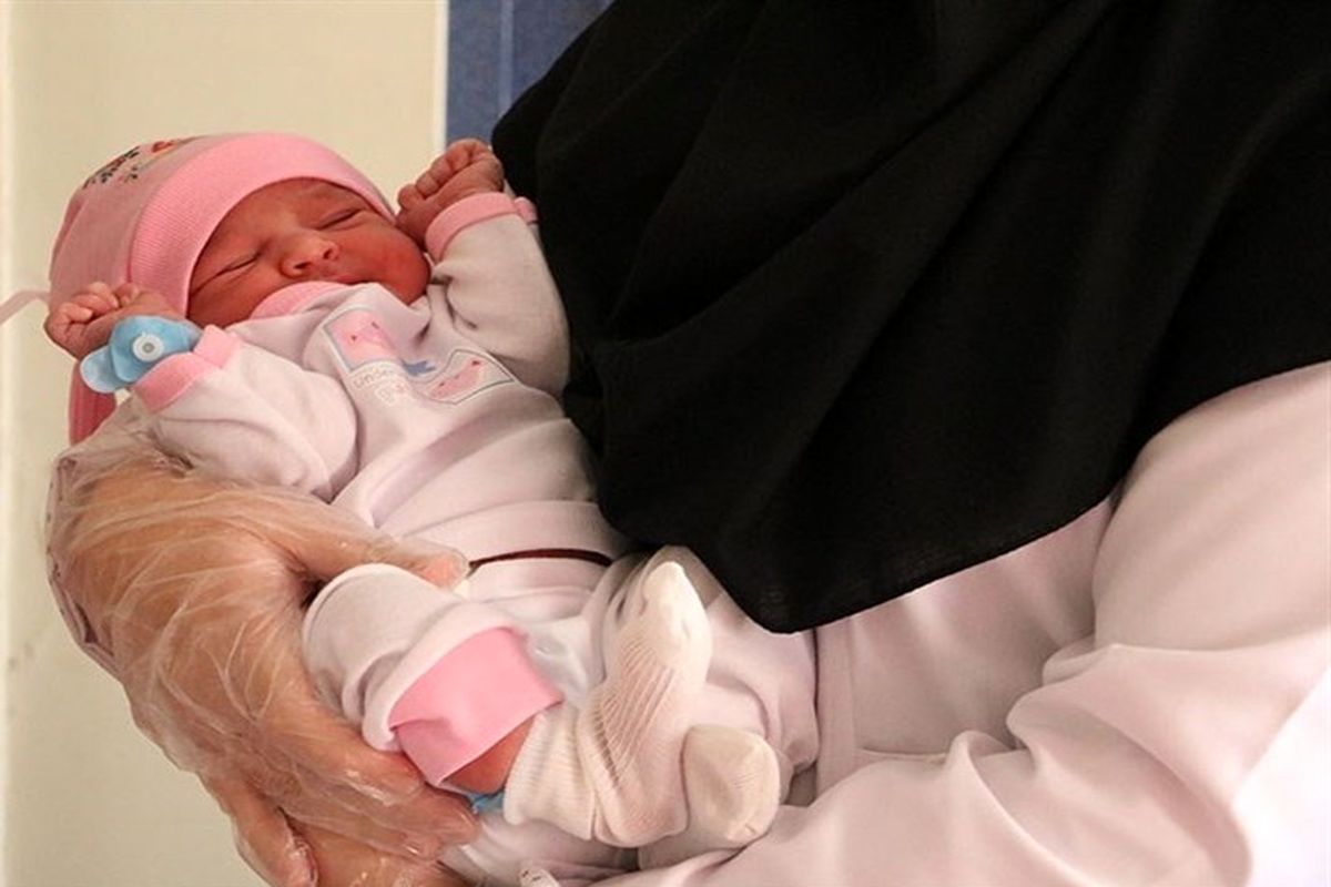 تولد نوزاد