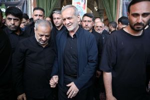 حضور رئیس جمهور در مراسم گرامیداشت شهید کاظمی + فیلم