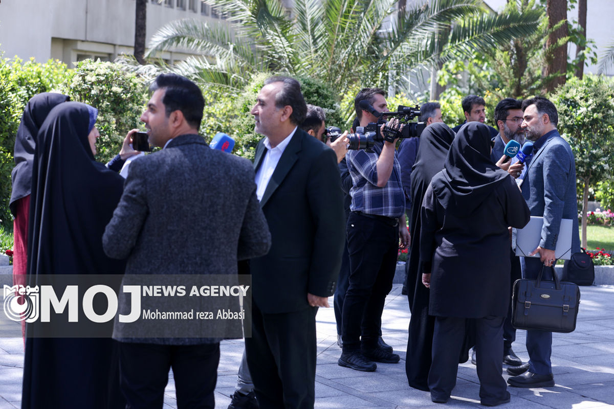 در حاشیه جلسه هیات دولت