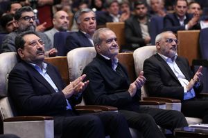 بهره‌برداری از مگاپروژه فولاد سفیددشت چهارمحال‌و‌بختیاری با دستور رئیس‌جمهور + فیلم