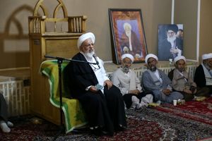 آیت الله فقیه خراسانی مجاهدی بزرگ در راه تبلیغ دین