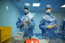 مستند ناجی کرونر روایتگر تولید تجهیزات پزشکی در شرایط تحریم