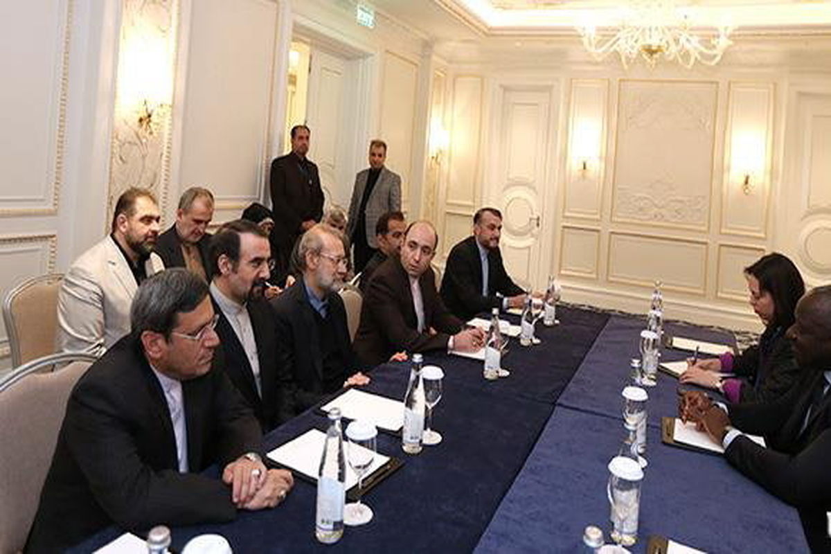 لارجانی دیدار