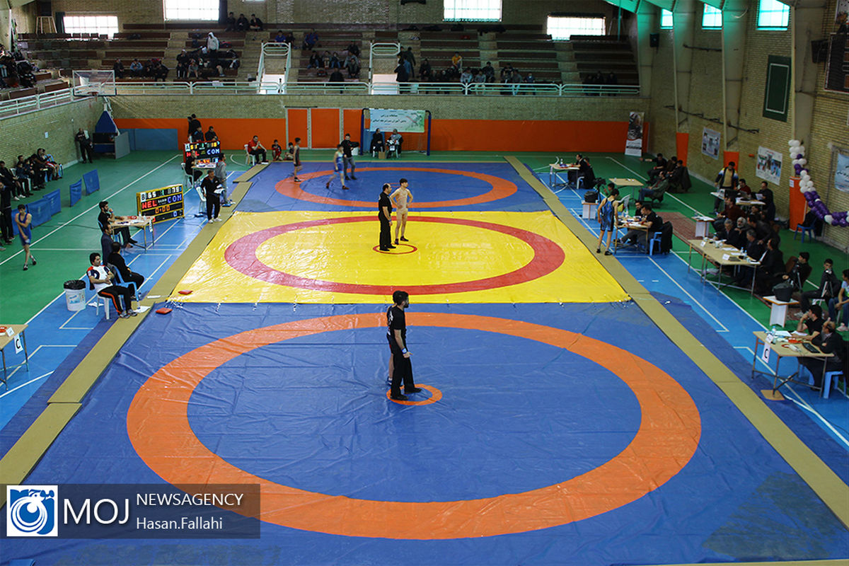 مسابقات کشتی آموزشگاه های استان اردبیل