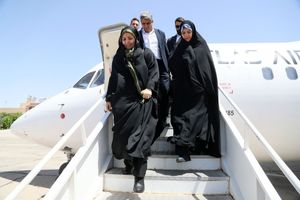 وزیر راه و شهرسازی وارد طبس شد