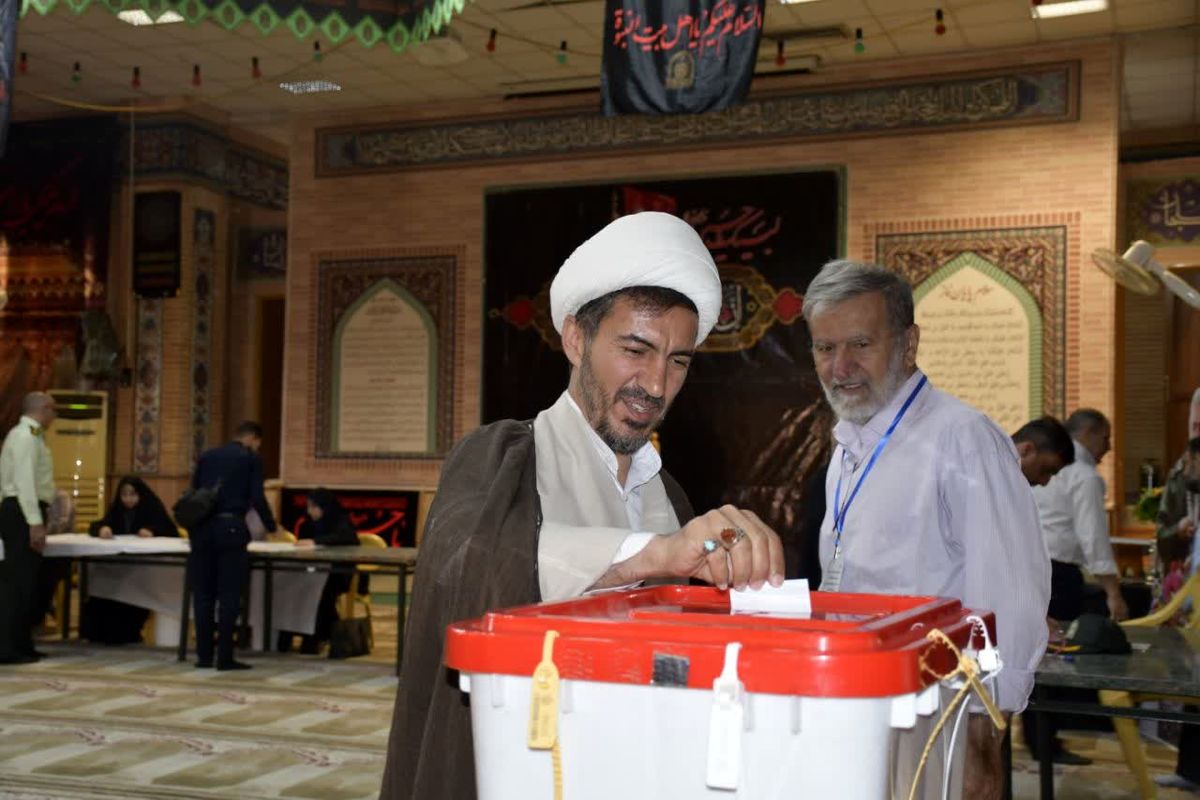 رئیس عقیدتی فرمانده انتظامی اصفهان