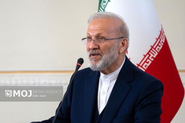 شهید امیرعبداللهیان رویش با نشاط جمهوری اسلامی و شهید خرازی منشأ اثر در عرصه‌های مختلف بود