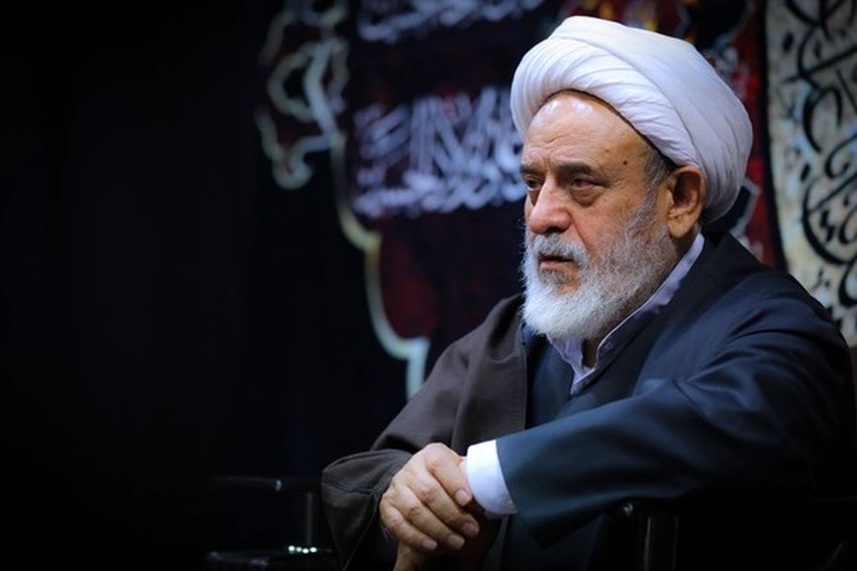 حجت الاسلام والمسلمین حاج شیخ حسین انصاریان