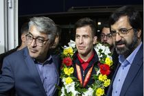 مدال های طلای جهانی خودم را تقدیم به مدافعان سلامت کردم /قول استاندار دیگر برایم اهمیتی ندارد